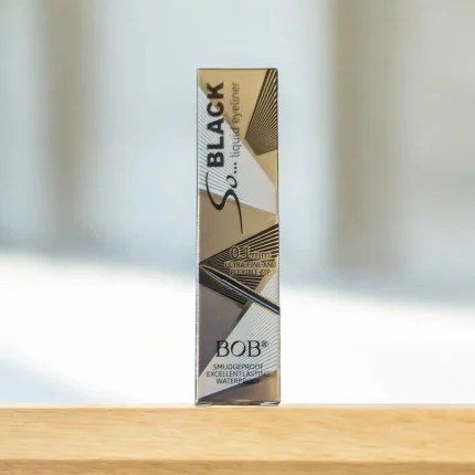 Bob Black Liquid Eyeliner - 4ml